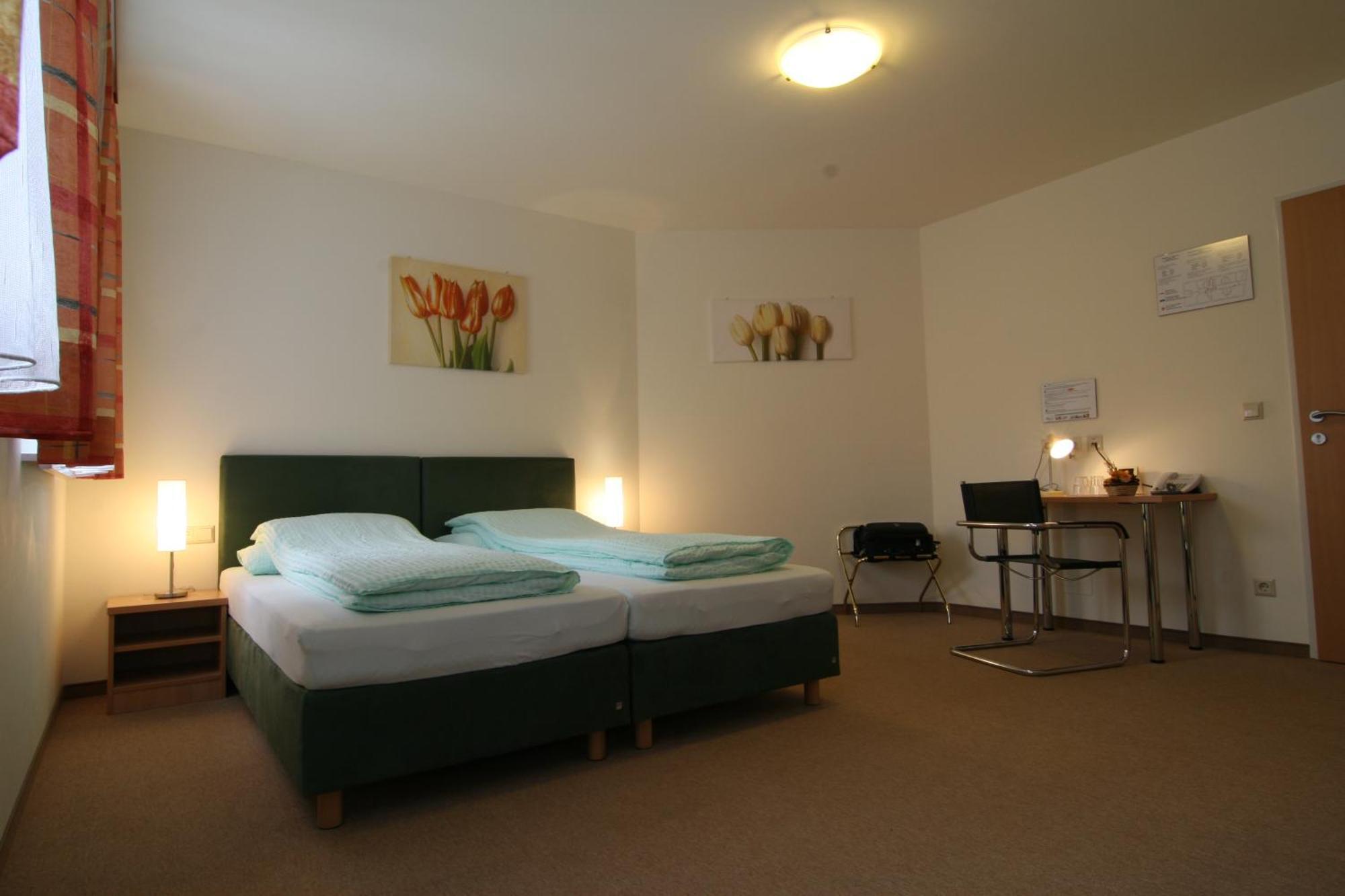 Pension Kasper Vienna Exterior photo
